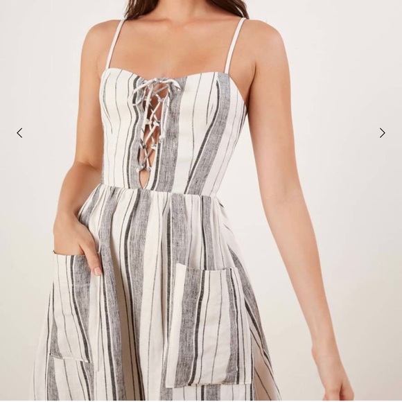 Reformation Ellen Dress Size 8 NWT - Picture 2 of 4